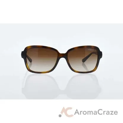 Picture of Vogue VO2942SB W656-13 - Dark Havana-Brown Gradient by Vogue for Women - 55-17-135 mm Sunglasses