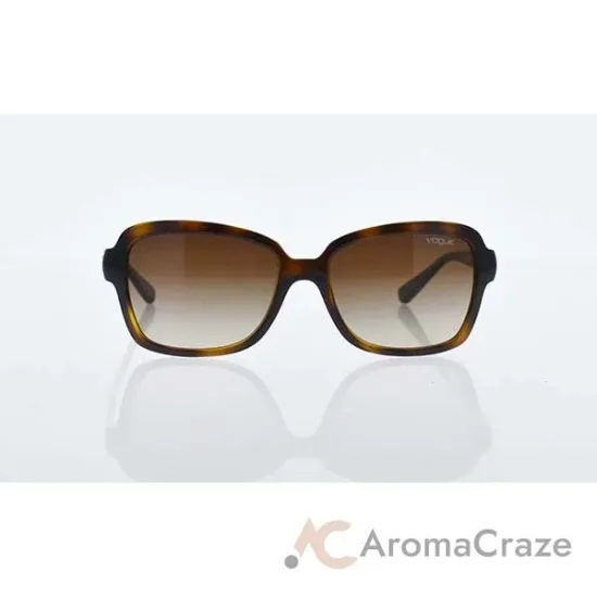 Picture of Vogue VO2942SB W656-13 - Dark Havana-Brown Gradient by Vogue for Women - 55-17-135 mm Sunglasses