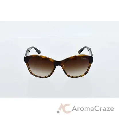 Picture of Vogue VO2991S W656-13 - Dark Havana-Brown Gradient by Vogue for Women - 56-19-140 mm Sunglasses