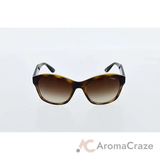 Picture of Vogue VO2991S W656-13 - Dark Havana-Brown Gradient by Vogue for Women - 56-19-140 mm Sunglasses