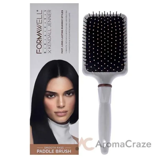Picture of Beauty X Kendall Jenner Smooth Pass Paddle Brush by Kendall Jenner for Unisex - 1 Pc Hair Brush