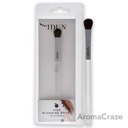 Picture of Angled Blending Brush - 010 by Idun Minerals for Women - 1 Pc Brush