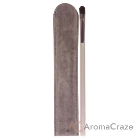 Picture of Eye Definer Brush - BR06 by Delilah for Women - 1 Pc Brush