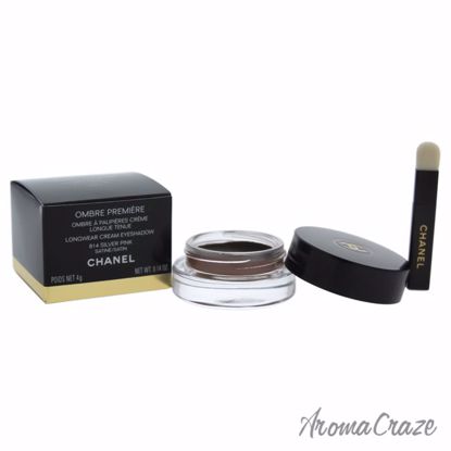 This is a smooth-texture cream shadow that glides on effortl