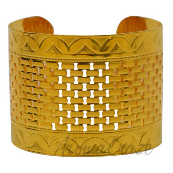 Picture of Odessa Cuff in 18k Gold Plated by Laruicci for Women - 1 Pc Cuff