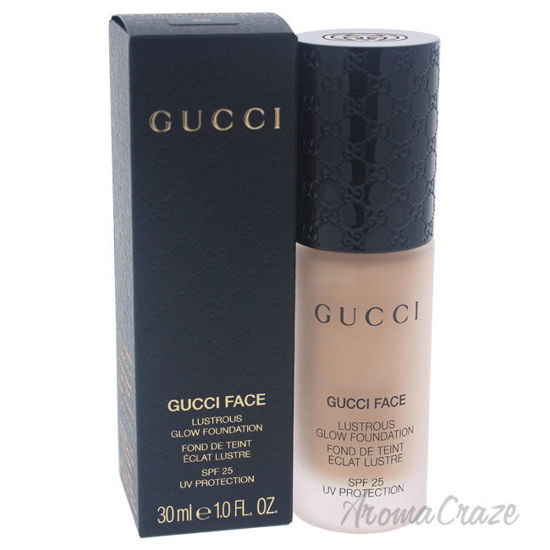 Picture of Lustrous Glow Foundation SPF 25 030 by Gucci for Women 1 oz Foundation