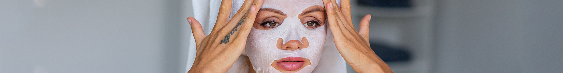 Skin Treatments | Buy Best Skin Care Creams & Lotions | AromaCraze